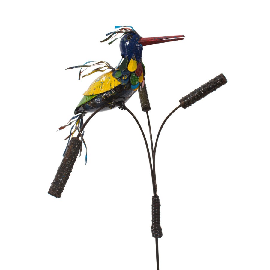 Think Outside Sculptures | Barnyard Kingfisher